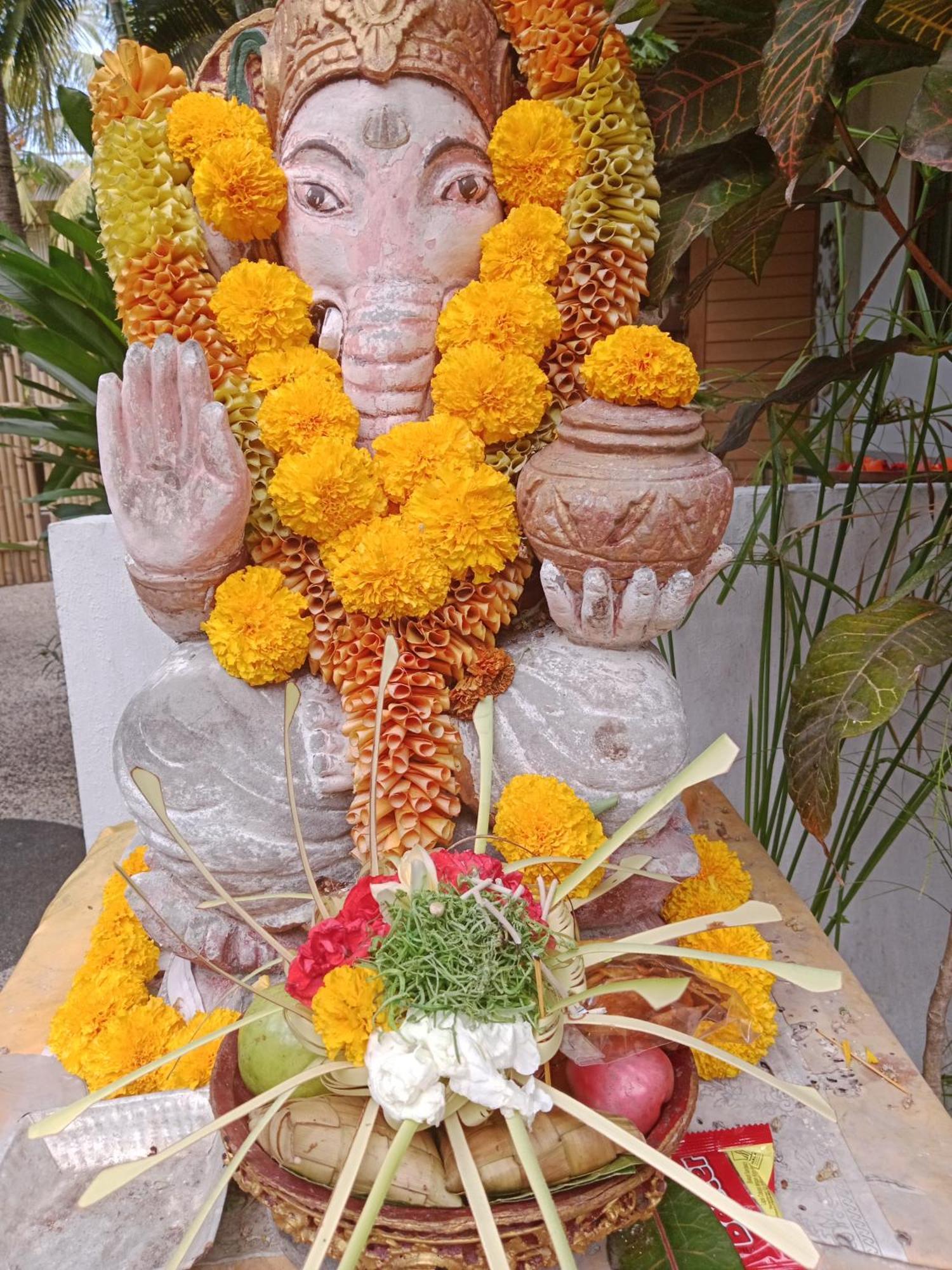 Ganesh Lodge Candi Dasa  Exterior photo